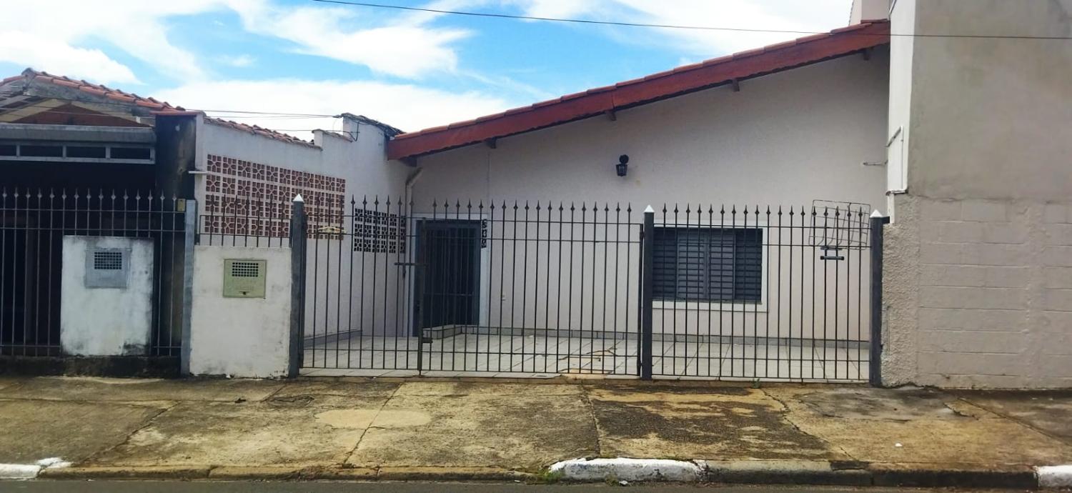 Casa à venda com 5 quartos, 195m² - Foto 2