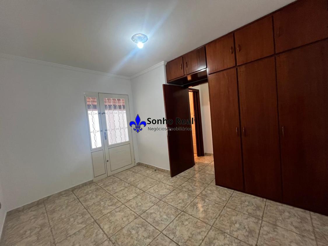 Casa à venda com 2 quartos, 250m² - Foto 16