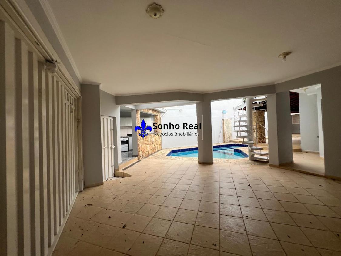 Casa à venda com 2 quartos, 250m² - Foto 10