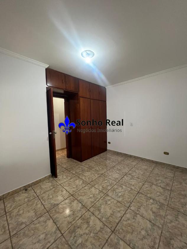 Casa à venda com 2 quartos, 250m² - Foto 15