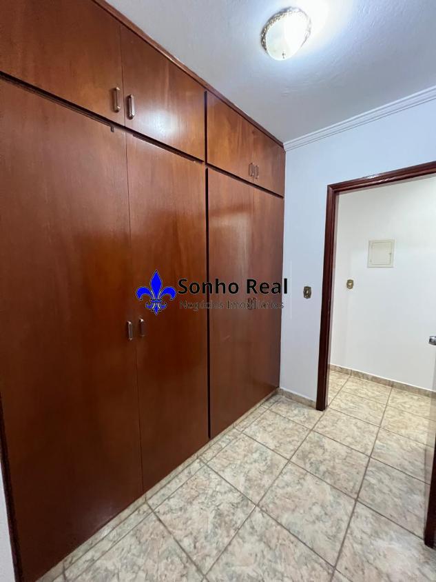 Casa à venda com 2 quartos, 250m² - Foto 23