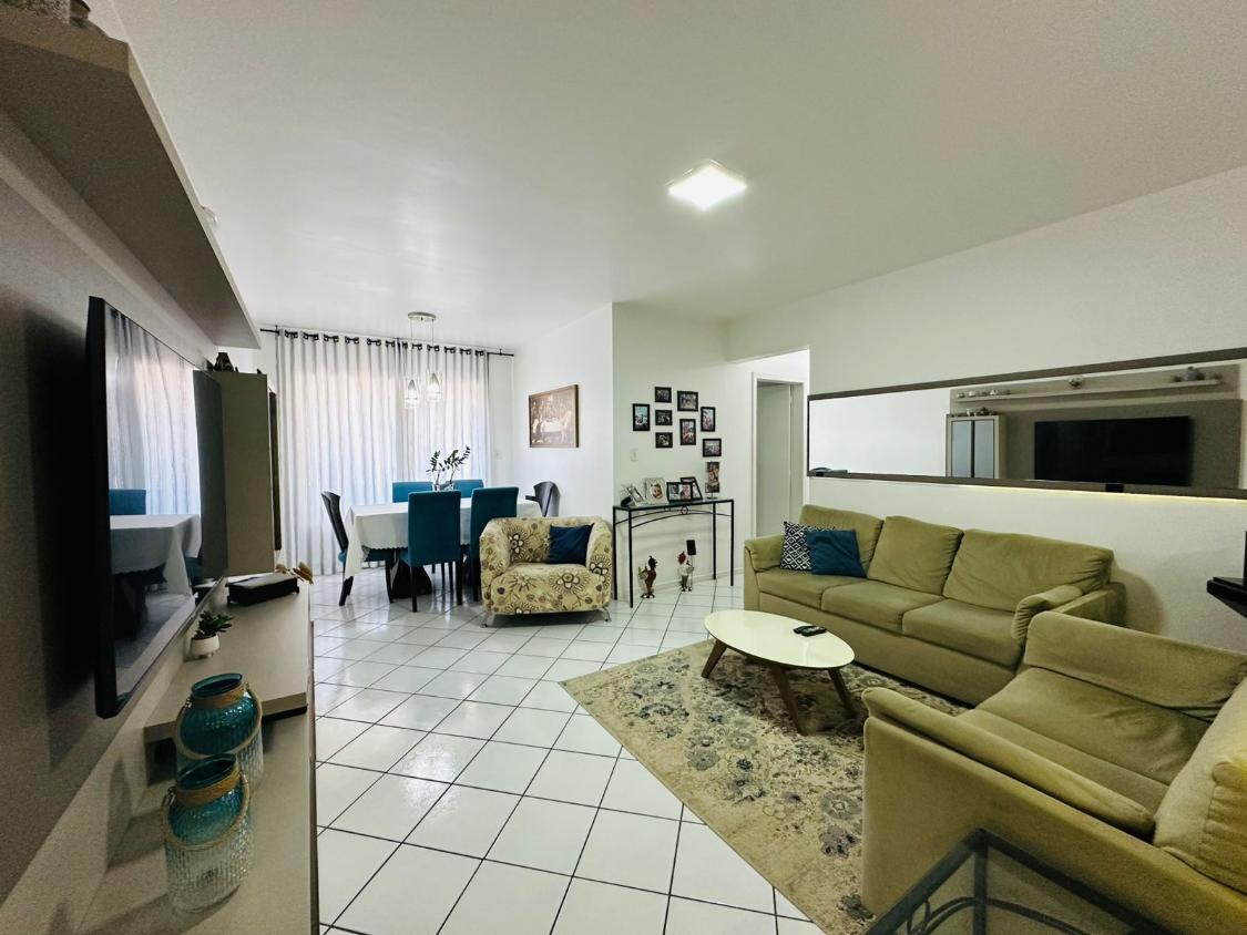 Apartamento à venda com 3 quartos, 109m² - Foto 7