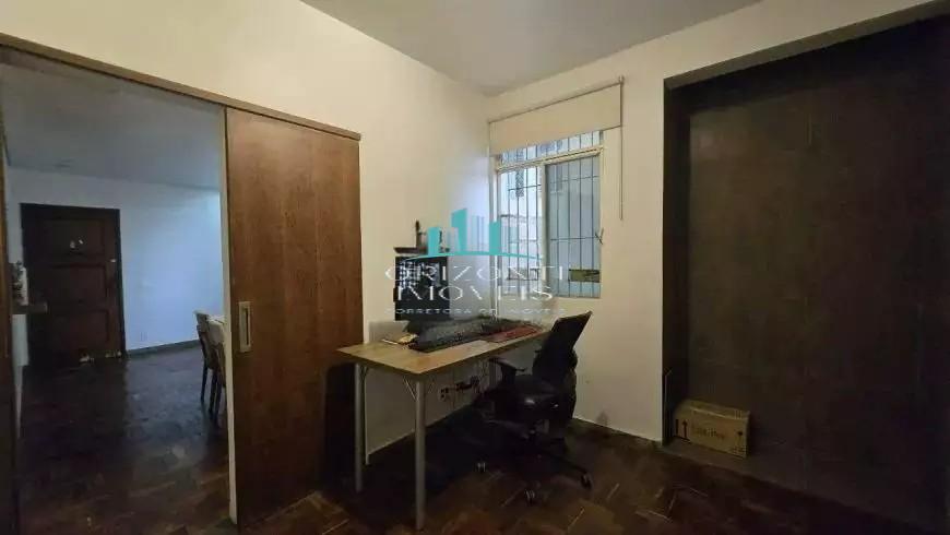 Apartamento à venda e aluguel com 3 quartos - Foto 3