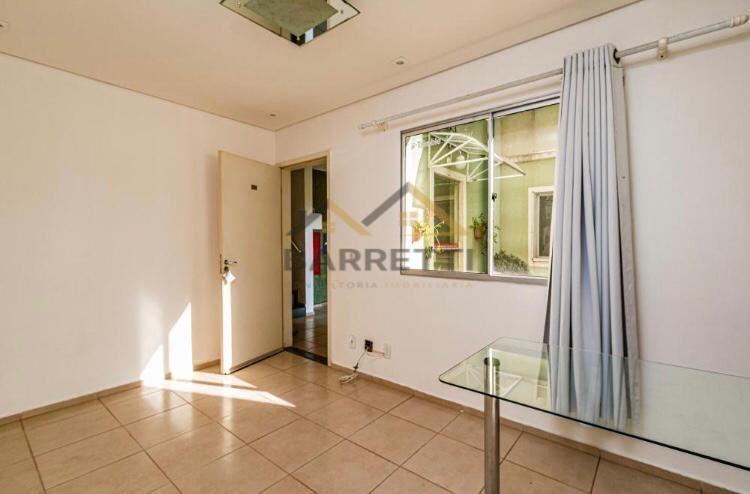 Apartamento à venda com 2 quartos, 46m² - Foto 2