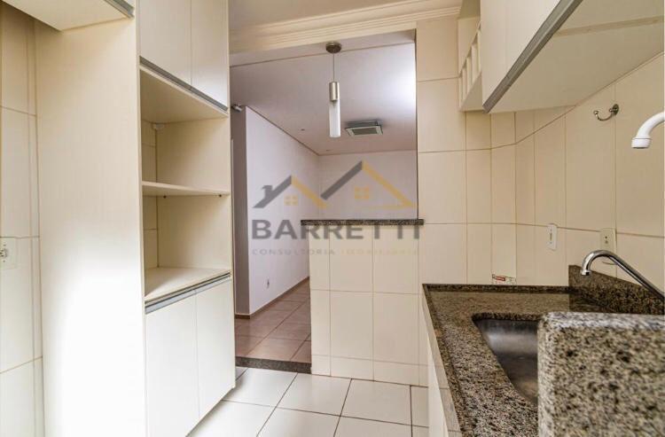Apartamento à venda com 2 quartos, 46m² - Foto 4
