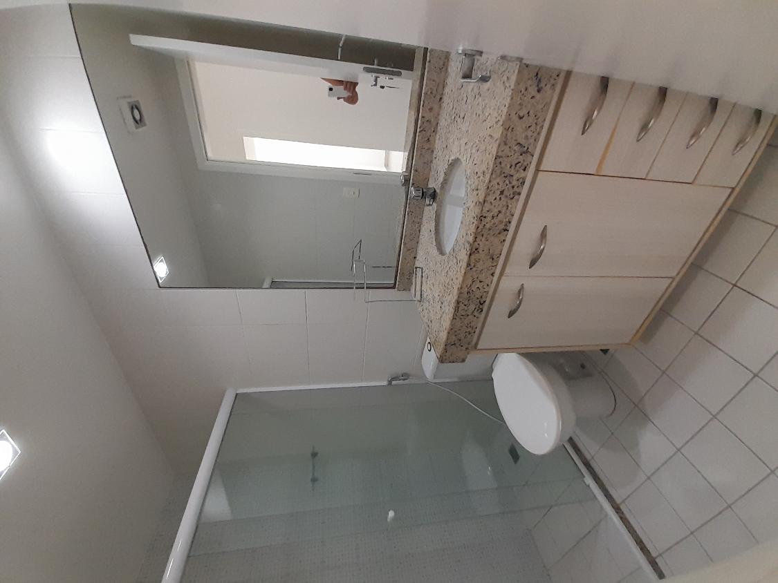 Apartamento para alugar com 2 quartos, 70m² - Foto 12