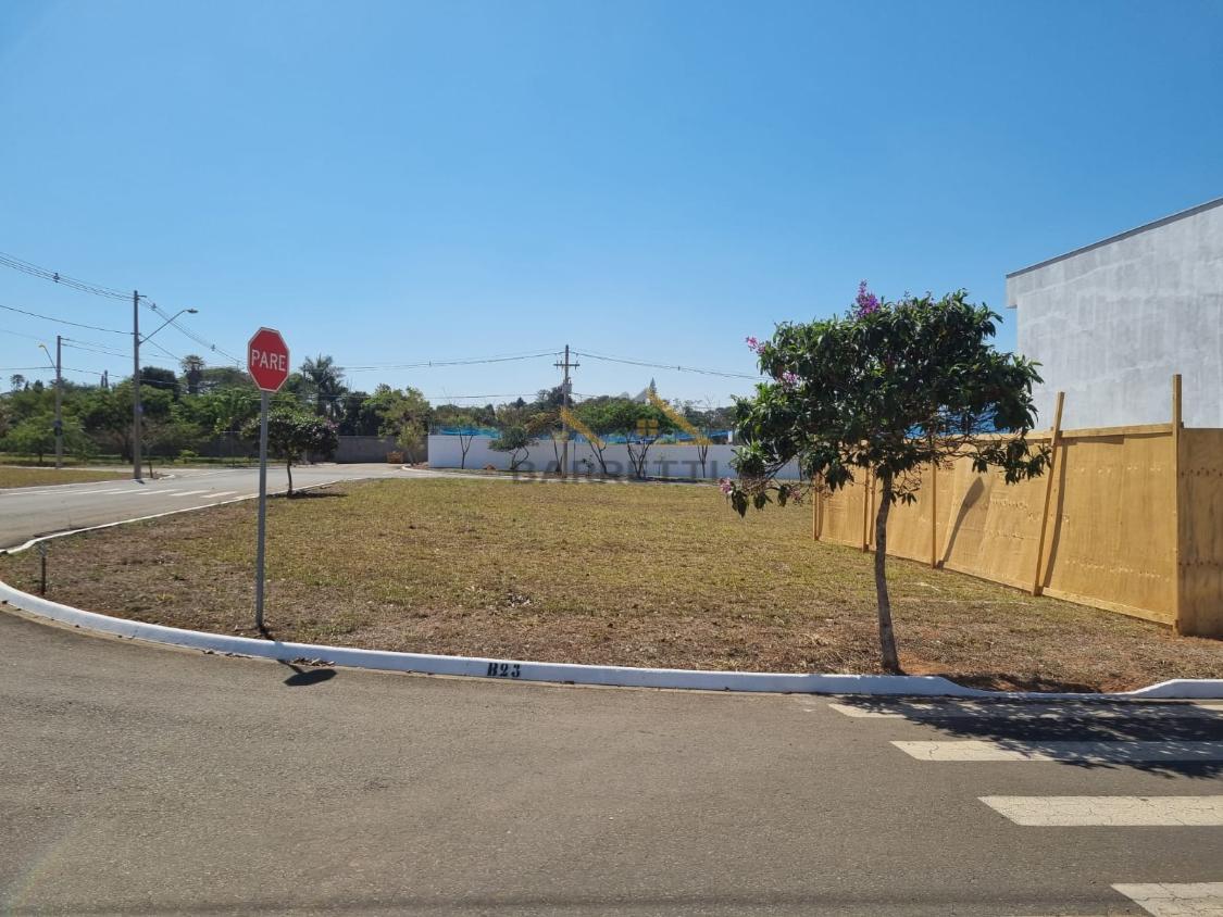 Terreno, 298 m² - Foto 1