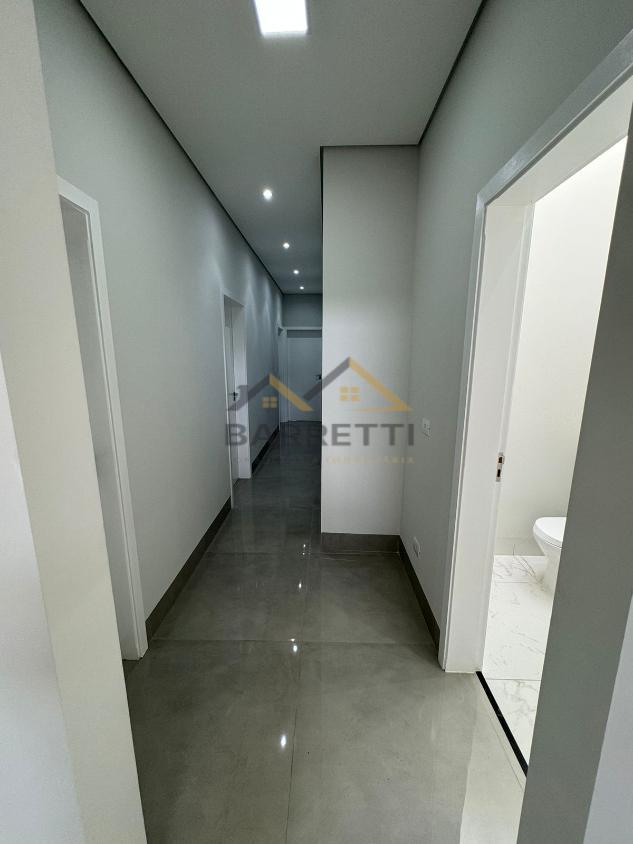 Casa à venda com 3 quartos, 227m² - Foto 5
