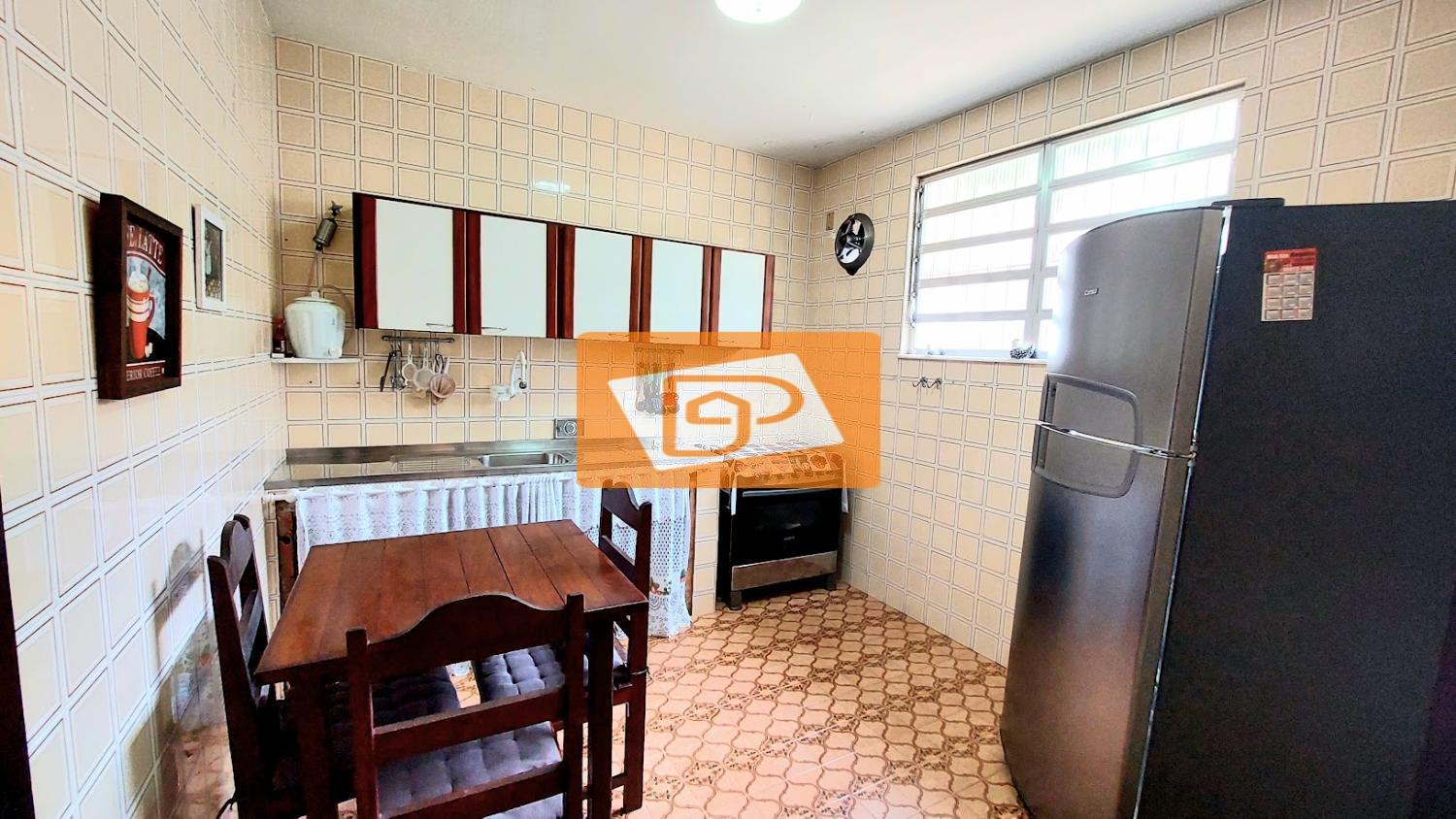 Casa à venda com 4 quartos, 274m² - Foto 15