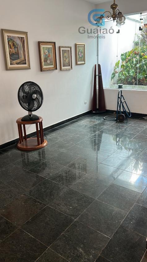 Casa para alugar com 3 quartos, 200m² - Foto 3