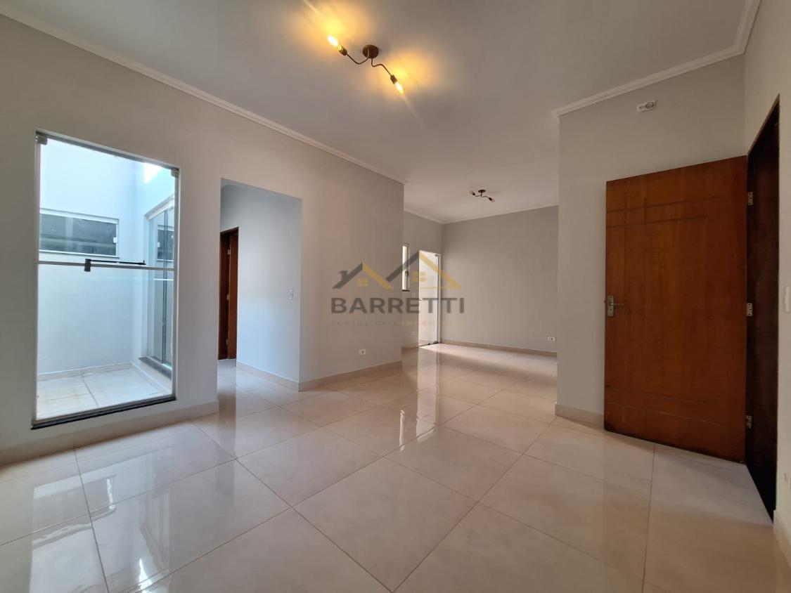 Casa à venda com 3 quartos, 120m² - Foto 1