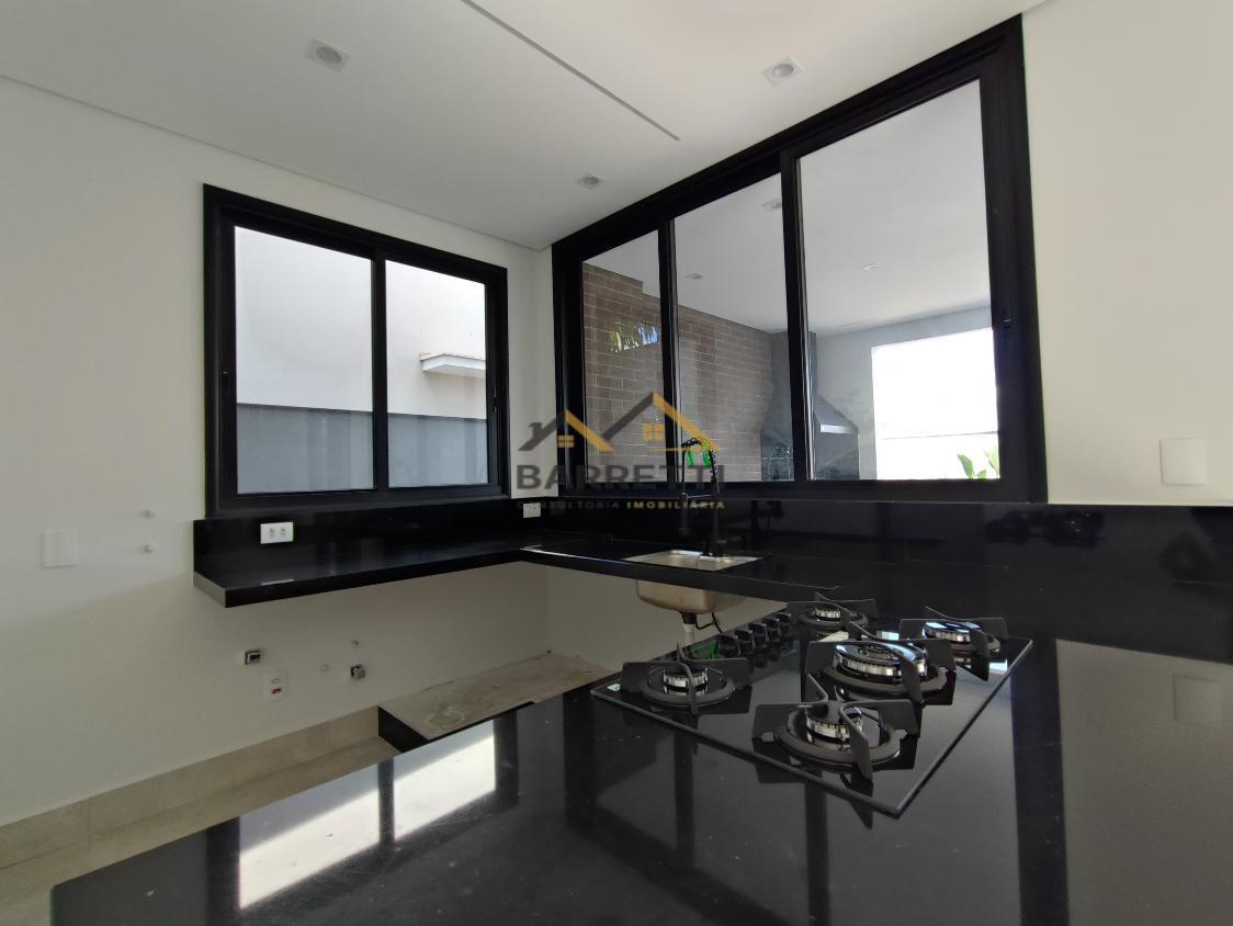 Sobrado à venda com 3 quartos, 262m² - Foto 9