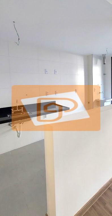 Apartamento à venda com 2 quartos, 62m² - Foto 12