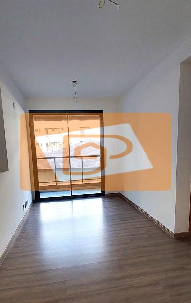 Apartamento à venda com 2 quartos, 62m² - Foto 13