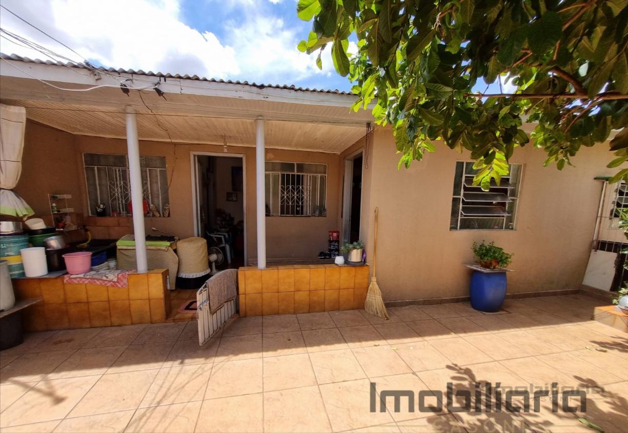 Casa à venda com 2 quartos, 300m² - Foto 5