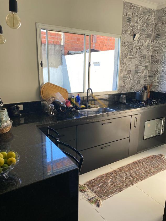 Casa, 1 quarto, 50 m² - Foto 1