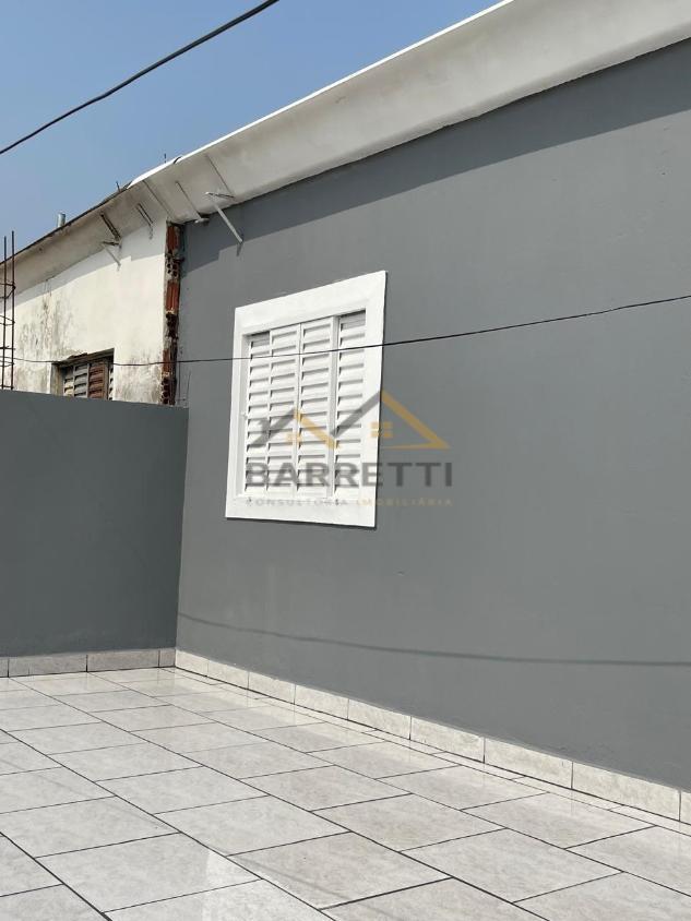 Casa à venda com 2 quartos, 89m² - Foto 9