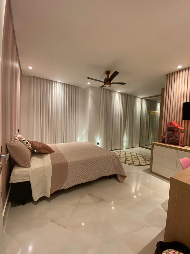 Casa de Condomínio à venda com 4 quartos, 360m² - Foto 4