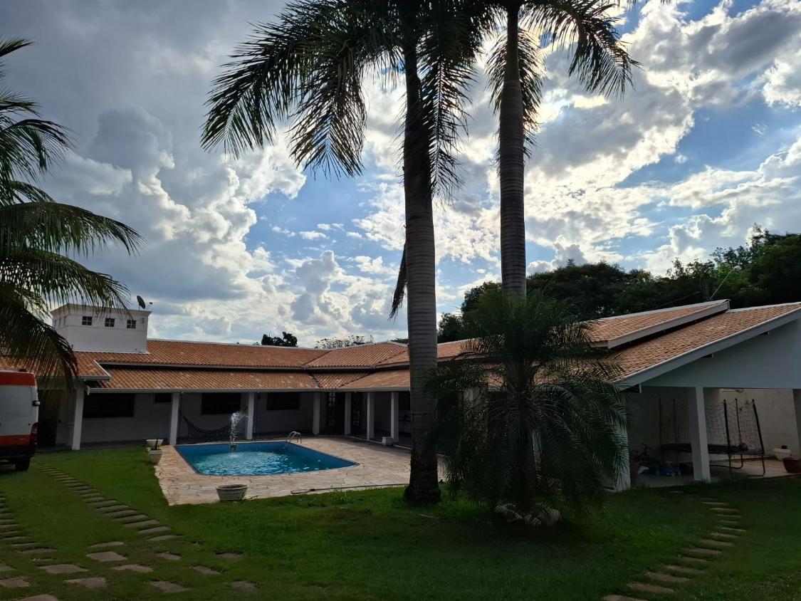 Casa de Condomínio à venda com 3 quartos, 293m² - Foto 1