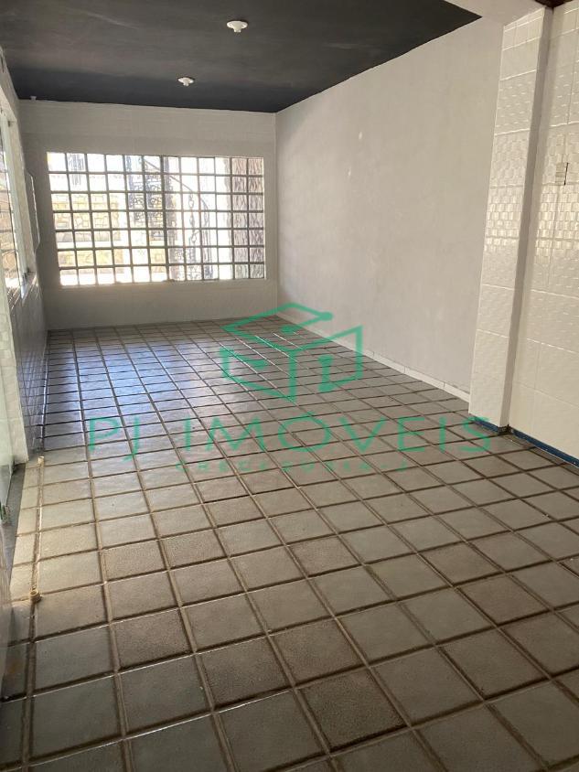 Casa à venda com 3 quartos, 460m² - Foto 5