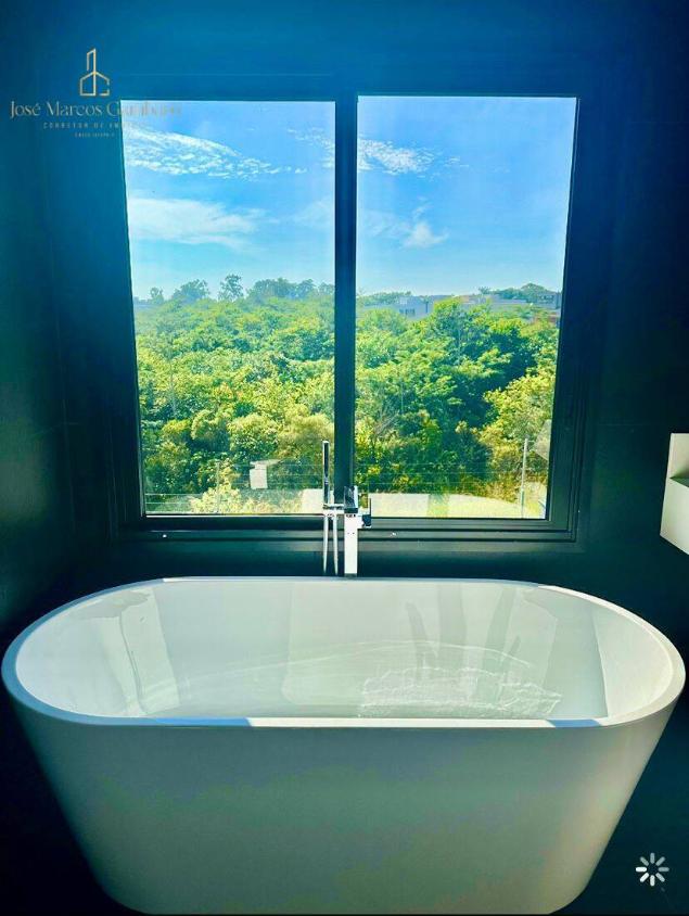 Casa de Condomínio à venda com 4 quartos, 355m² - Foto 16