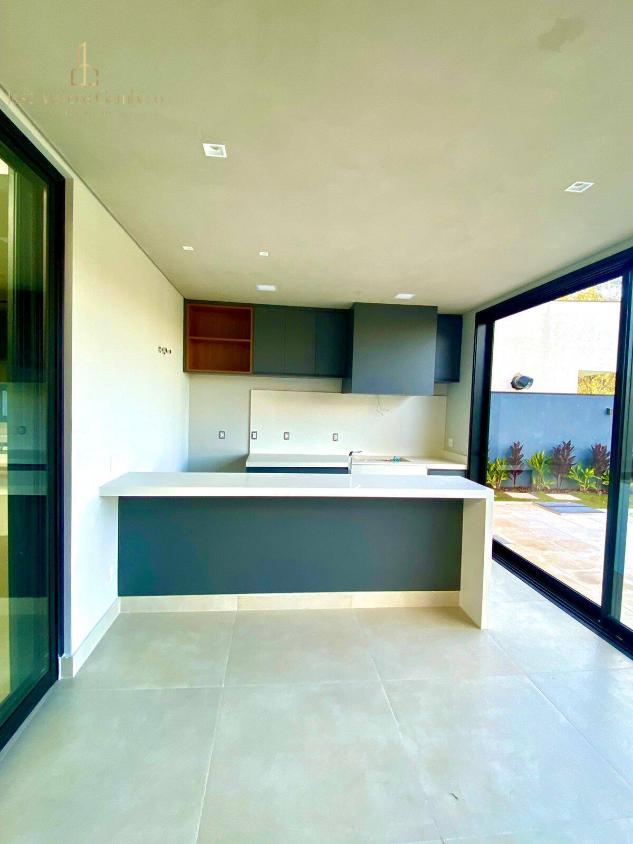 Casa de Condomínio à venda com 4 quartos, 355m² - Foto 9