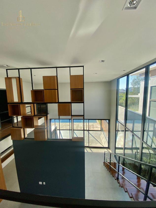 Casa de Condomínio à venda com 4 quartos, 355m² - Foto 18