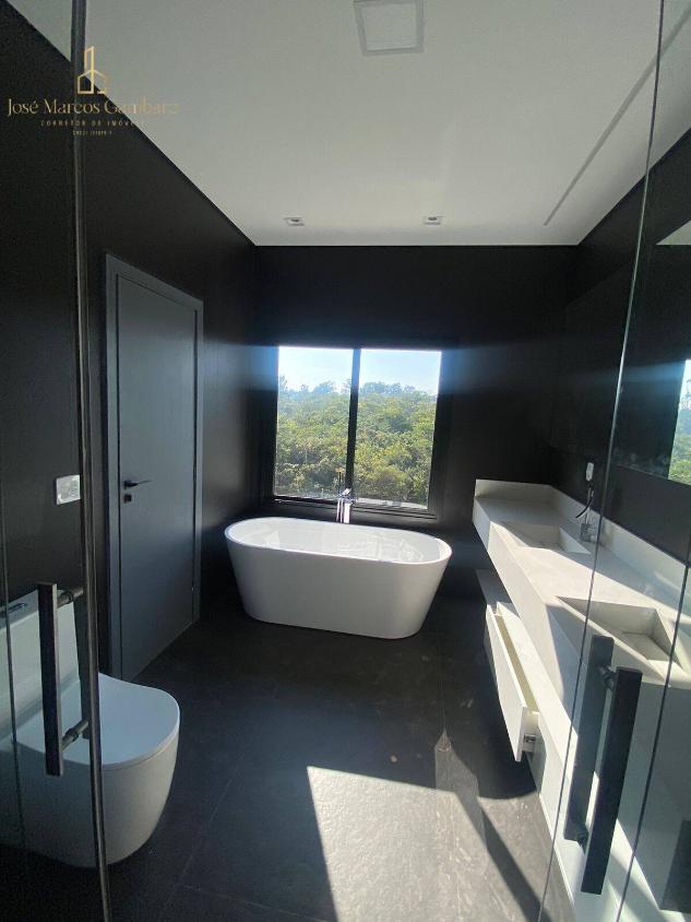 Casa de Condomínio à venda com 4 quartos, 355m² - Foto 20