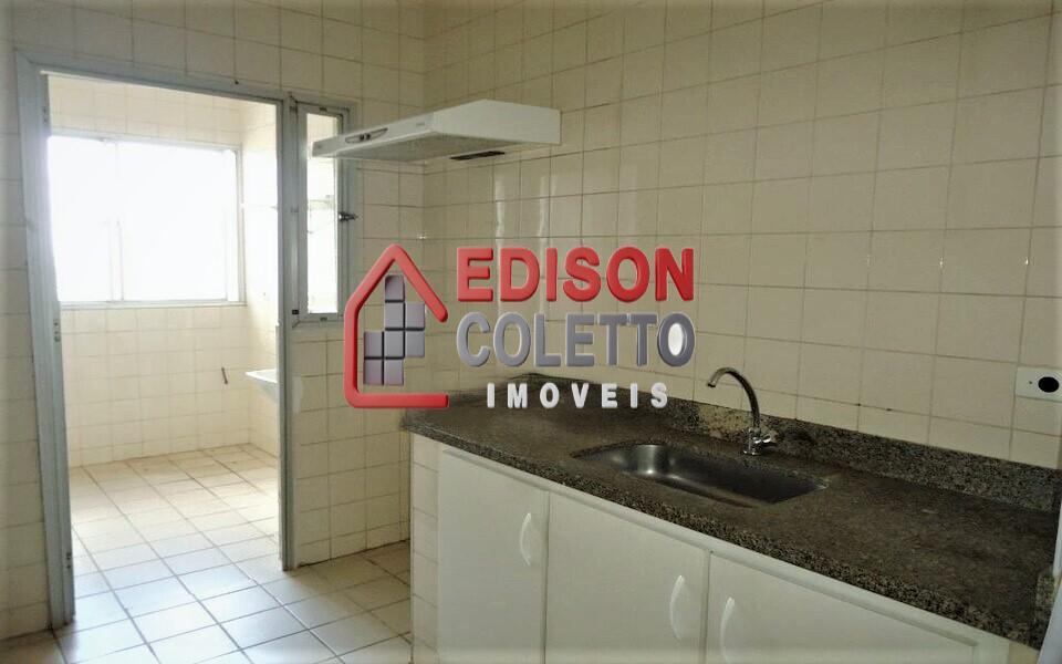 Apartamento à venda com 3 quartos, 74m² - Foto 28