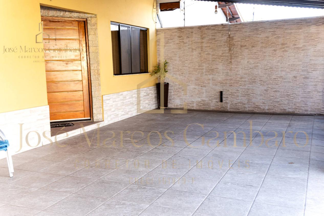 Casa à venda com 3 quartos, 180m² - Foto 2