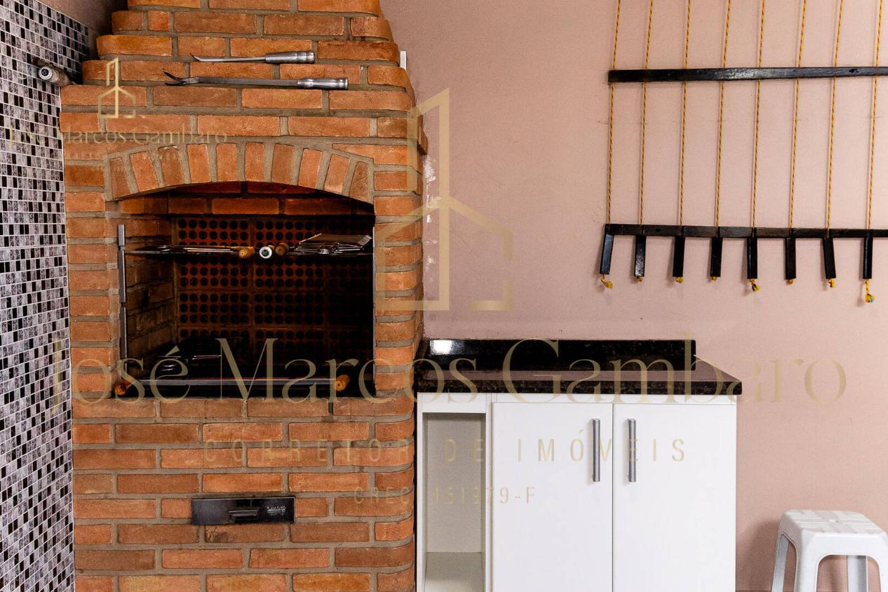 Casa à venda com 3 quartos, 180m² - Foto 4