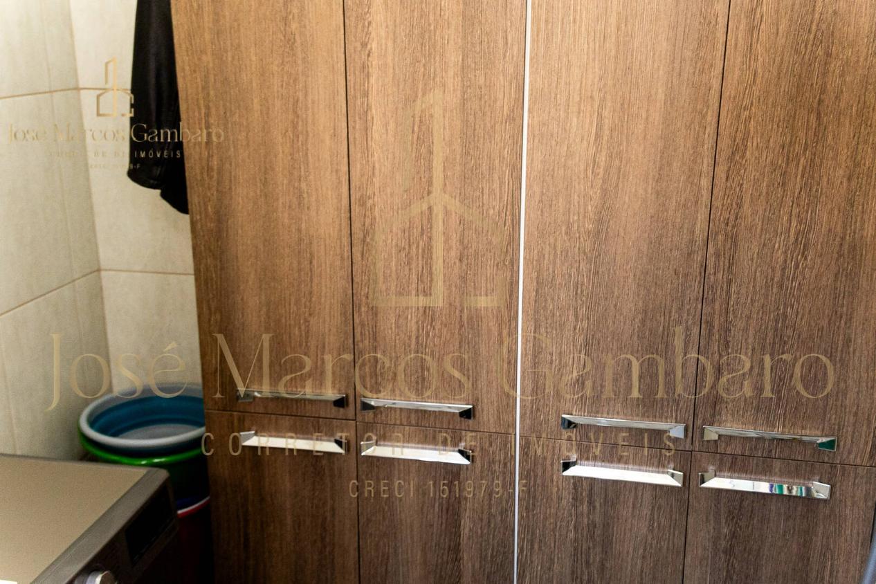 Casa à venda com 3 quartos, 180m² - Foto 8