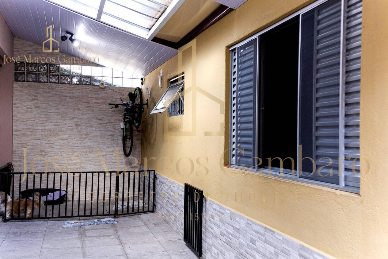 Casa à venda com 3 quartos, 180m² - Foto 9