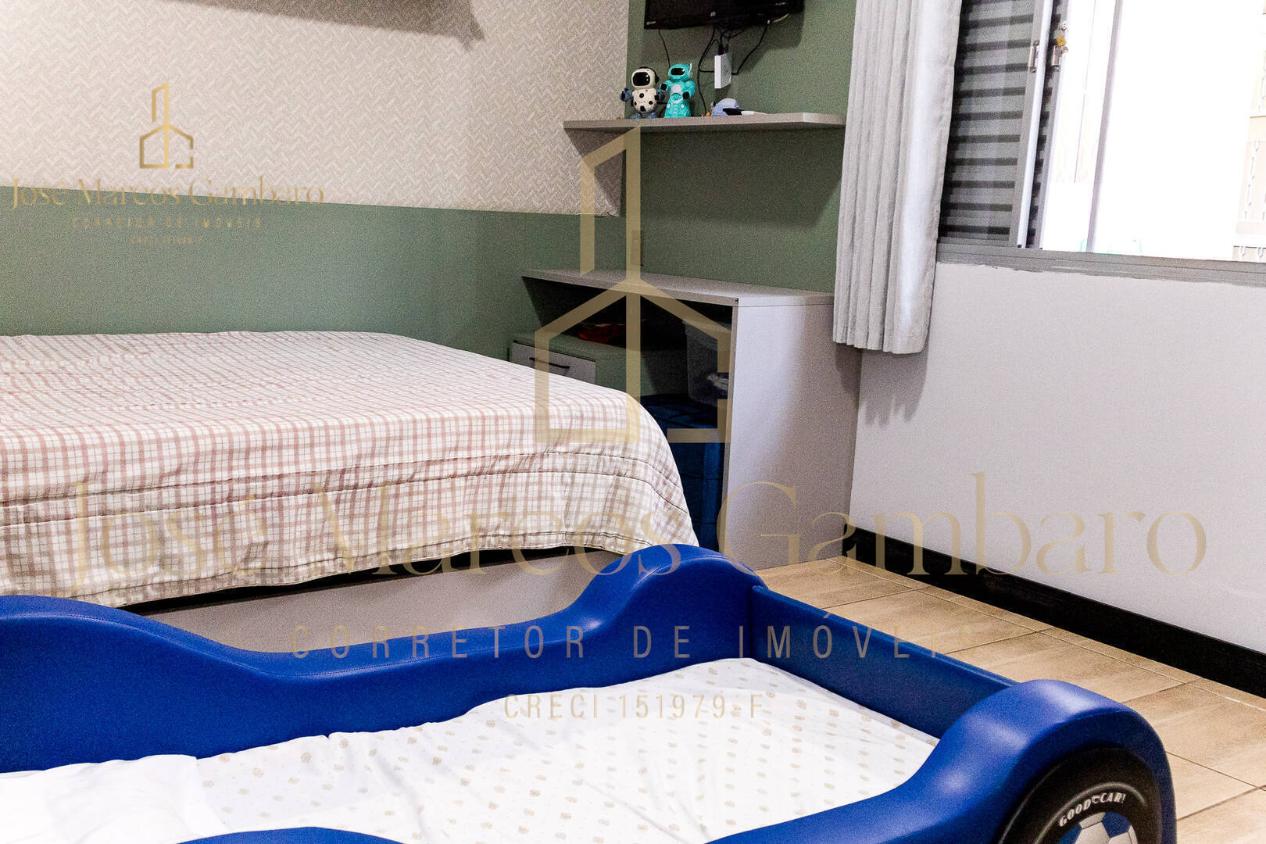 Casa à venda com 3 quartos, 180m² - Foto 19
