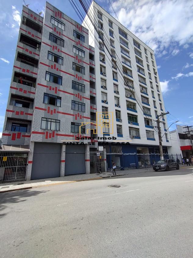 Apartamento à venda com 3 quartos, 120m² - Foto 2