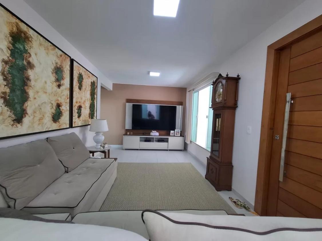 Casa à venda e aluguel com 7 quartos, 295m² - Foto 5