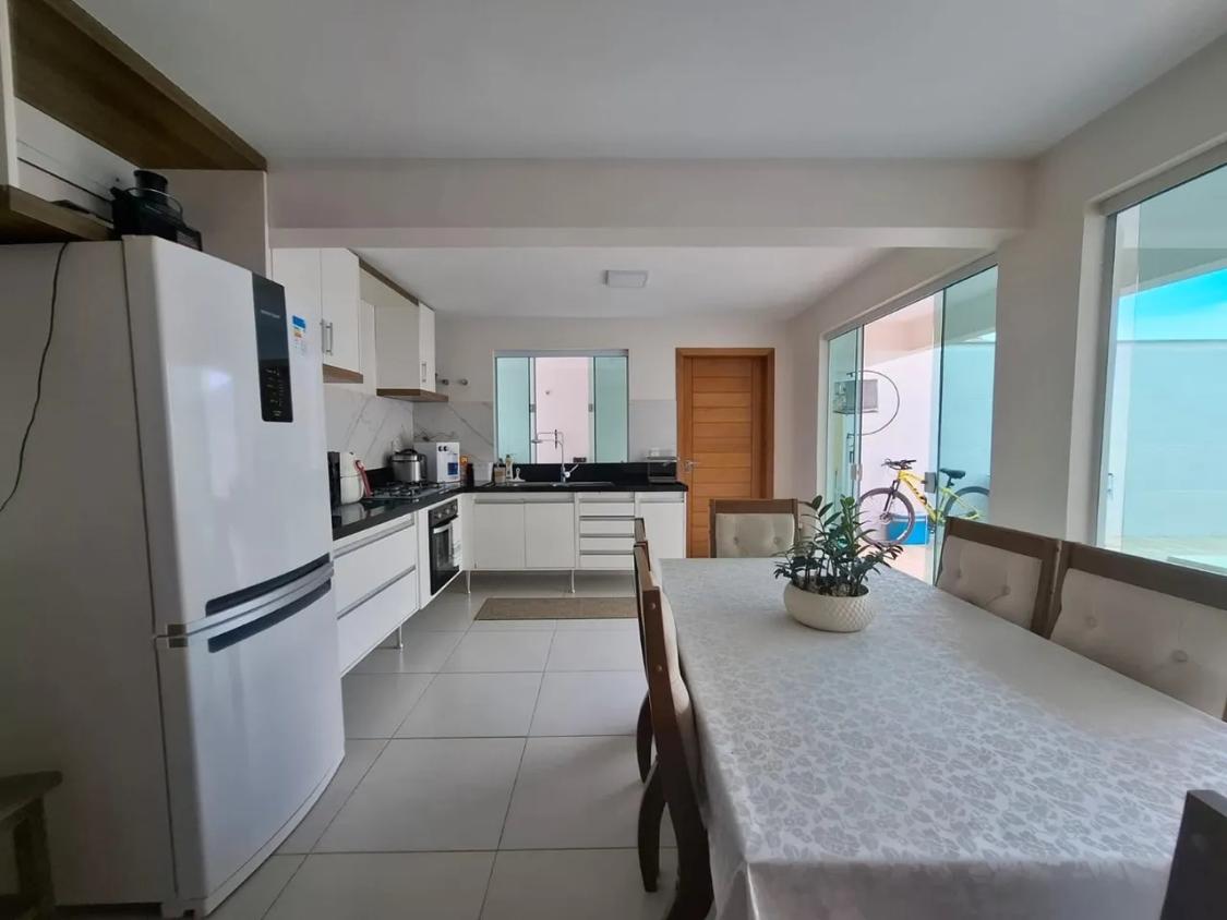 Casa à venda e aluguel com 7 quartos, 295m² - Foto 11