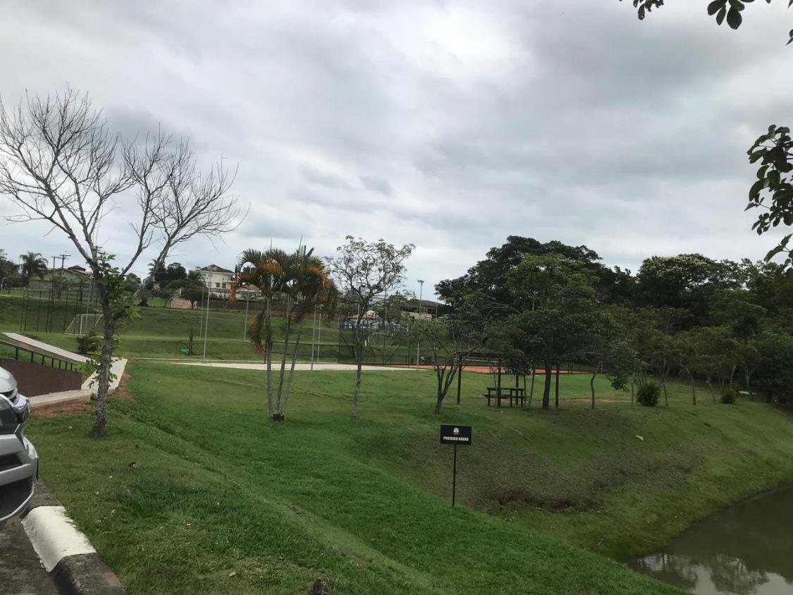 Terreno à venda, 1047m² - Foto 2