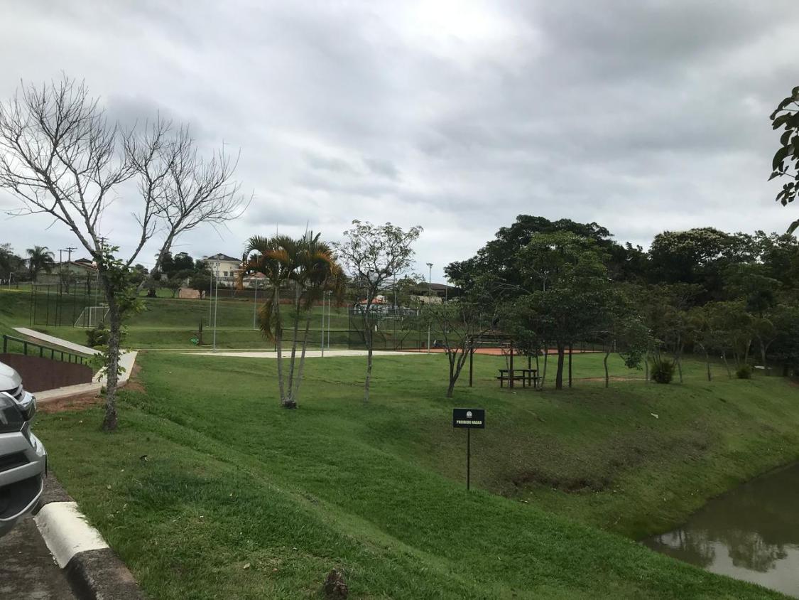 Terreno à venda, 1047m² - Foto 1