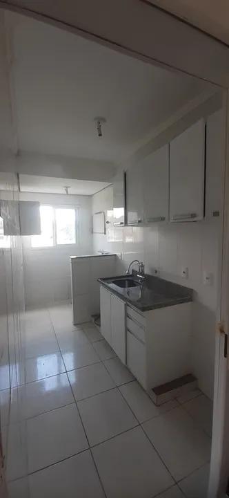 Apartamento à venda com 2 quartos, 60m² - Foto 11