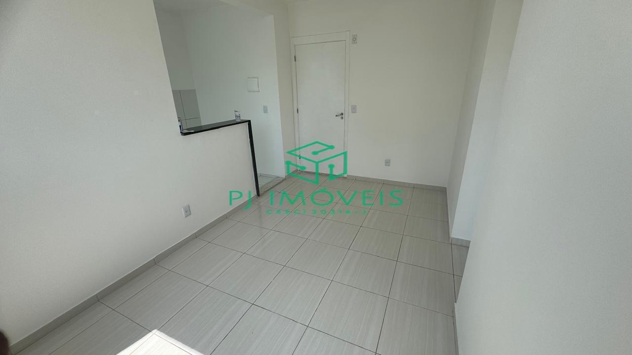 Apartamento à venda com 2 quartos, 43m² - Foto 3