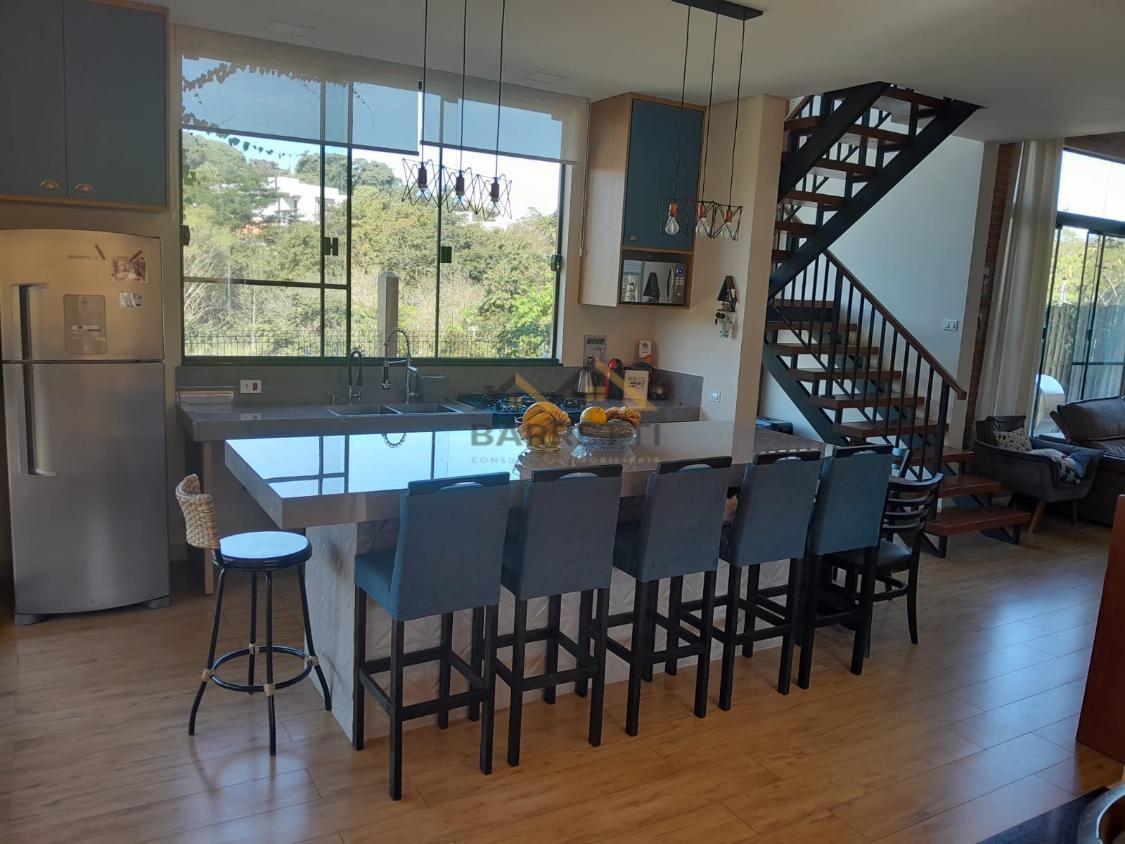 Casa de Condomínio à venda com 4 quartos, 260m² - Foto 8