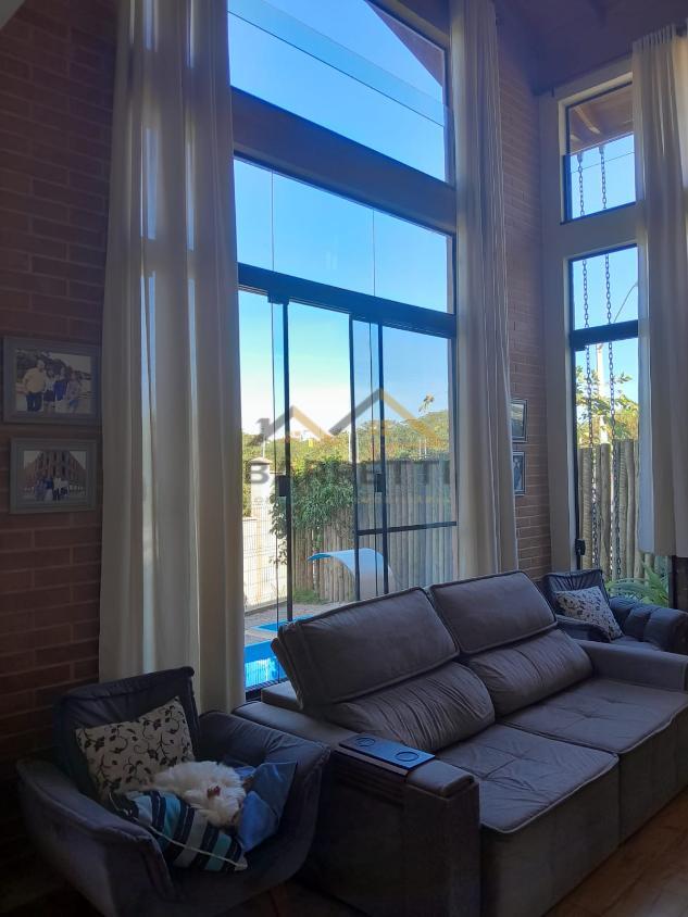 Casa de Condomínio à venda com 4 quartos, 260m² - Foto 5