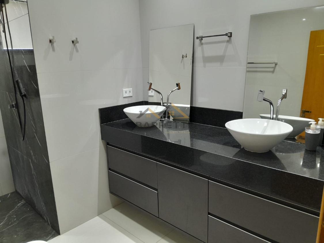Casa de Condomínio à venda com 4 quartos, 260m² - Foto 24