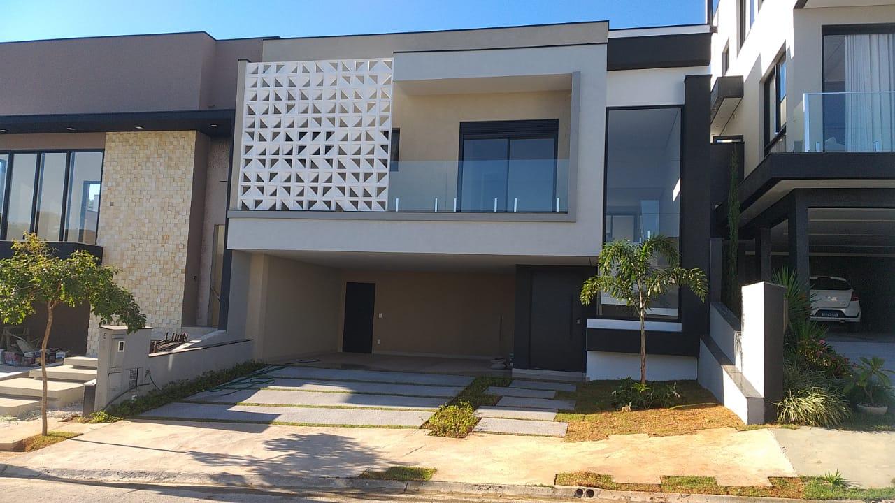 Casa de Condomínio à venda com 3 quartos, 205m² - Foto 1