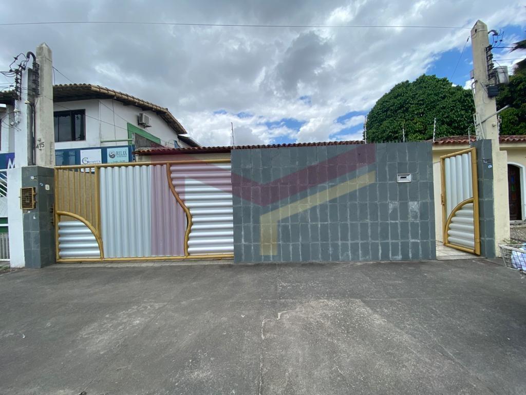 Casa à venda com 3 quartos, 150m² - Foto 1
