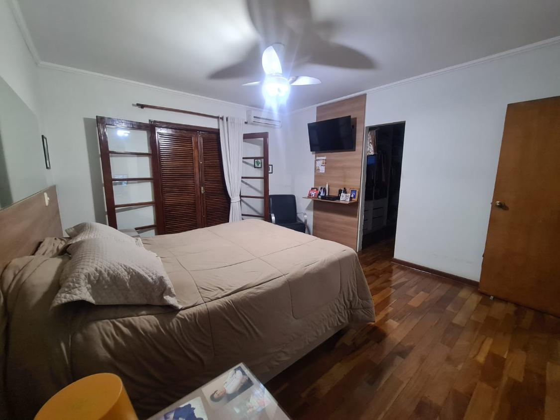 Casa de Condomínio à venda com 3 quartos, 200m² - Foto 8