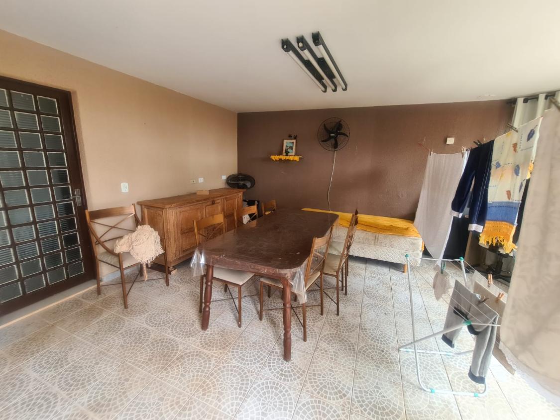Casa de Condomínio à venda com 3 quartos, 200m² - Foto 18