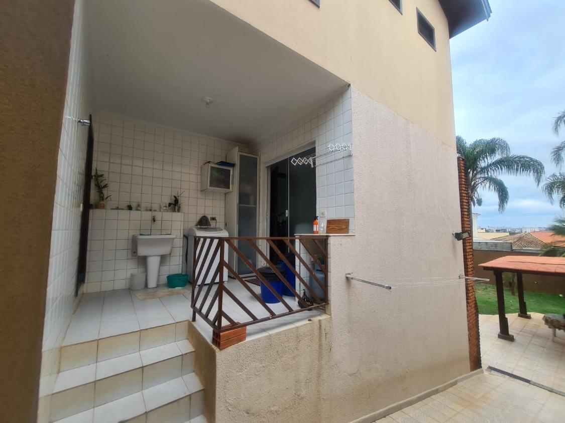 Casa de Condomínio à venda com 3 quartos, 200m² - Foto 25