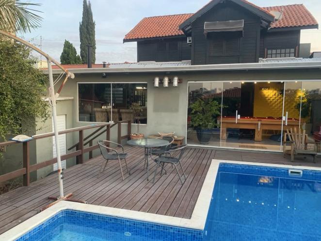 Casa de Condomínio à venda com 3 quartos, 270m² - Foto 3